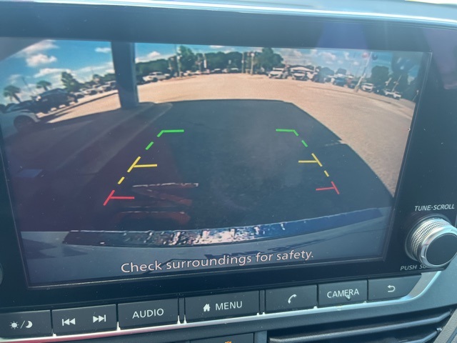 2022 Nissan Altima 2.5 SV photo 14