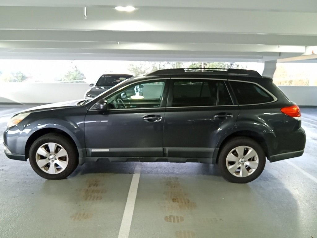 Used 2012 Subaru Outback Limited with VIN 4S4BRDKC8C2233769 for sale in Tigard, OR