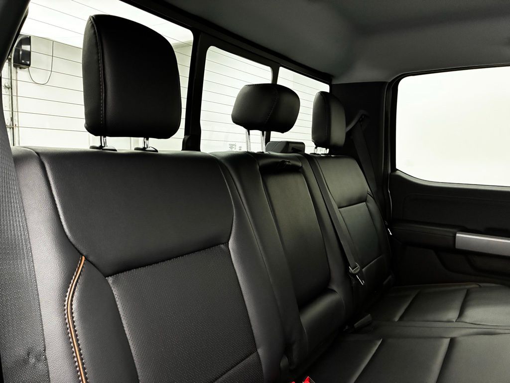 2026 Ford F-350 Lariat photo 29