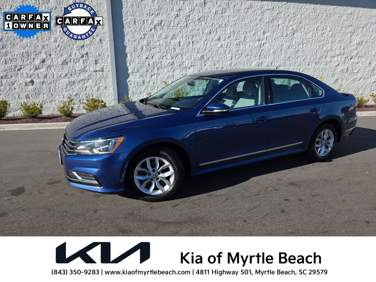 2017 Volkswagen Passat S's photo