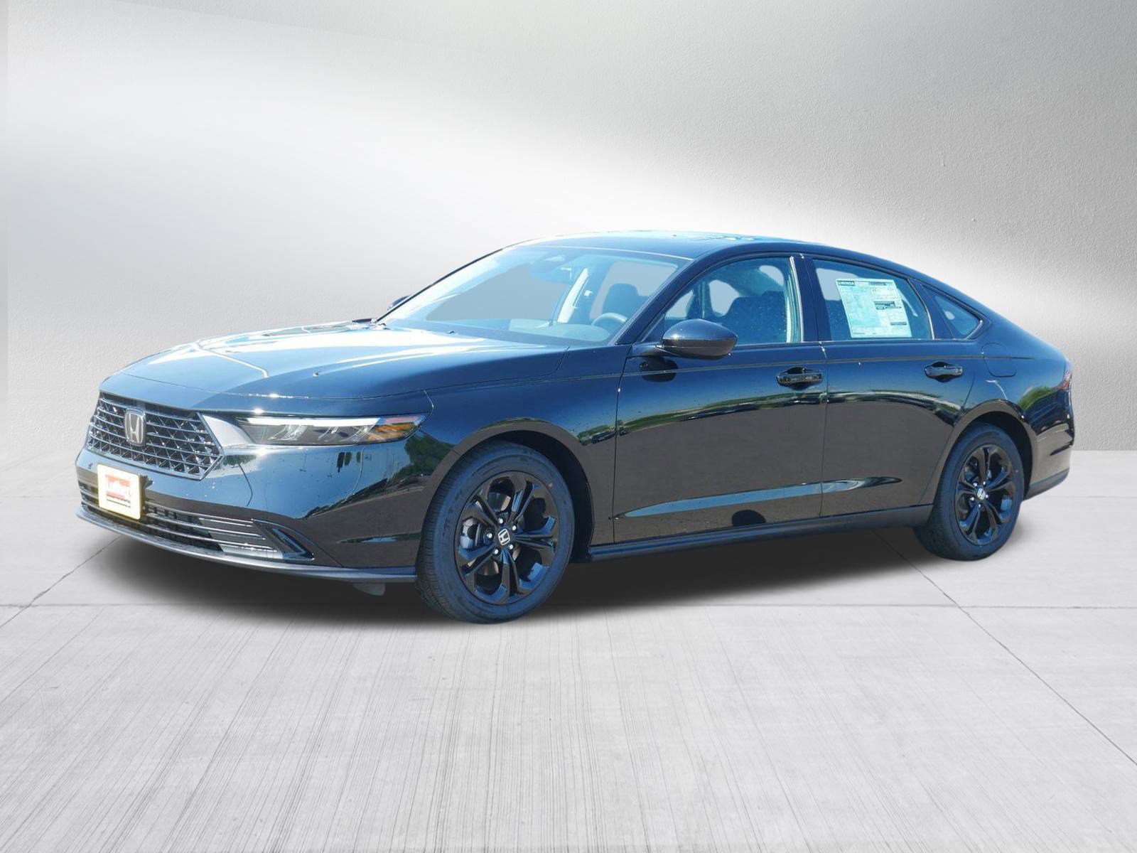 2025 Honda Accord SE photo 3