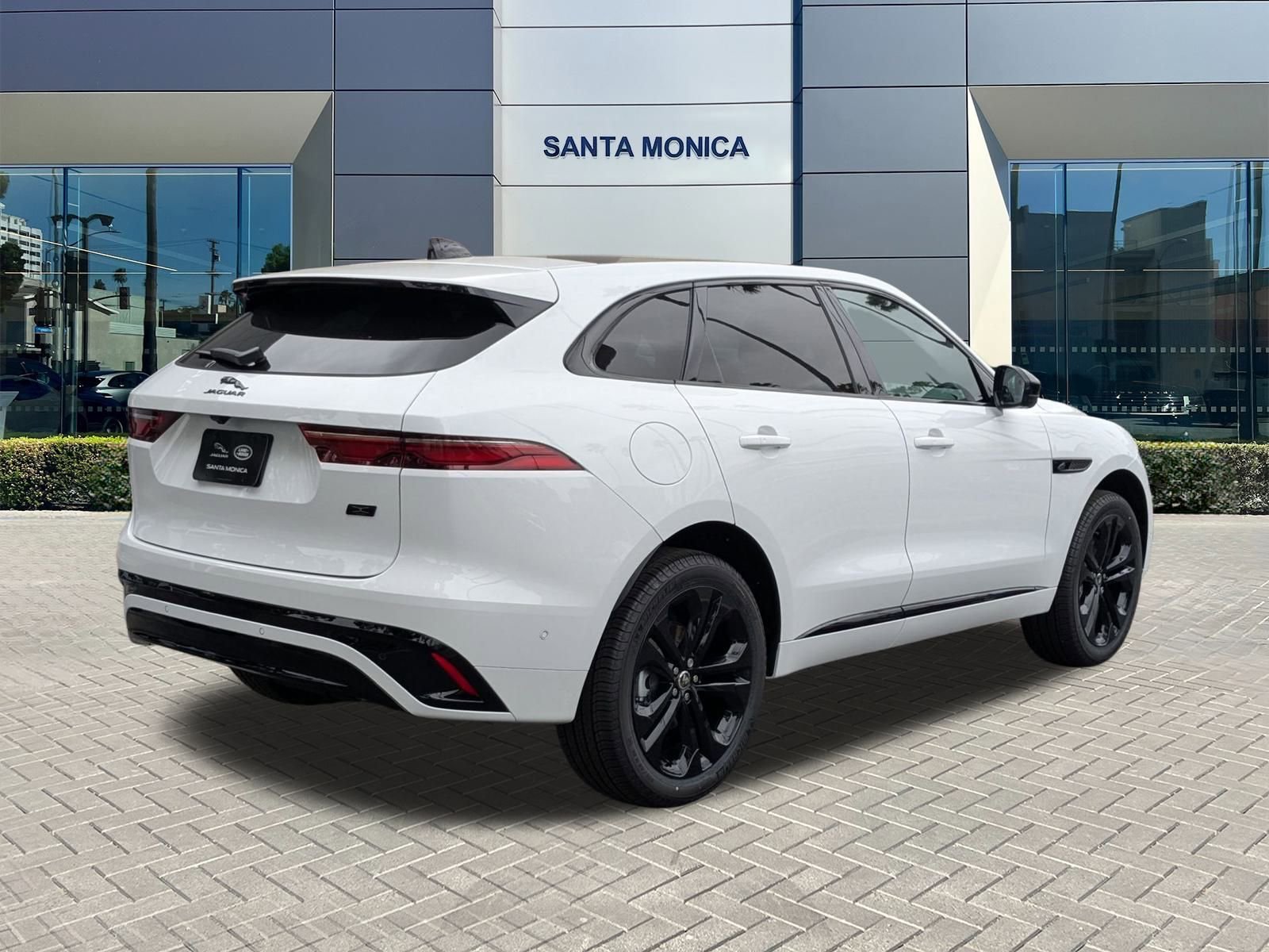 2026 Jaguar F-PACE P250 R-Dynamic S photo 2