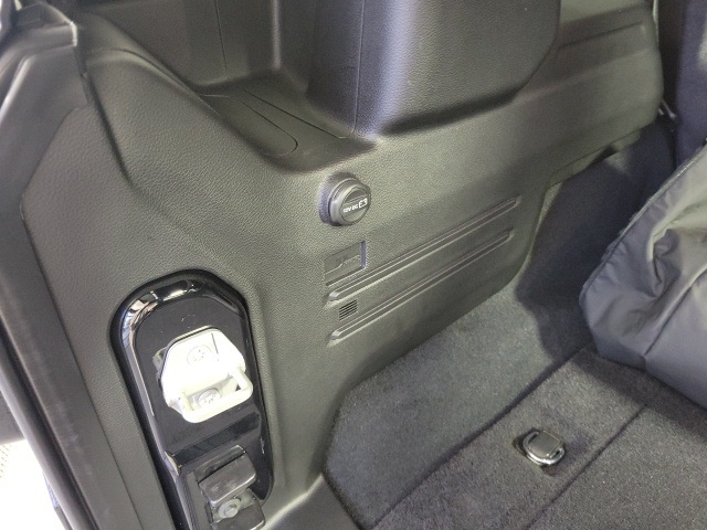 2024 Jeep Wrangler Sport S photo 30