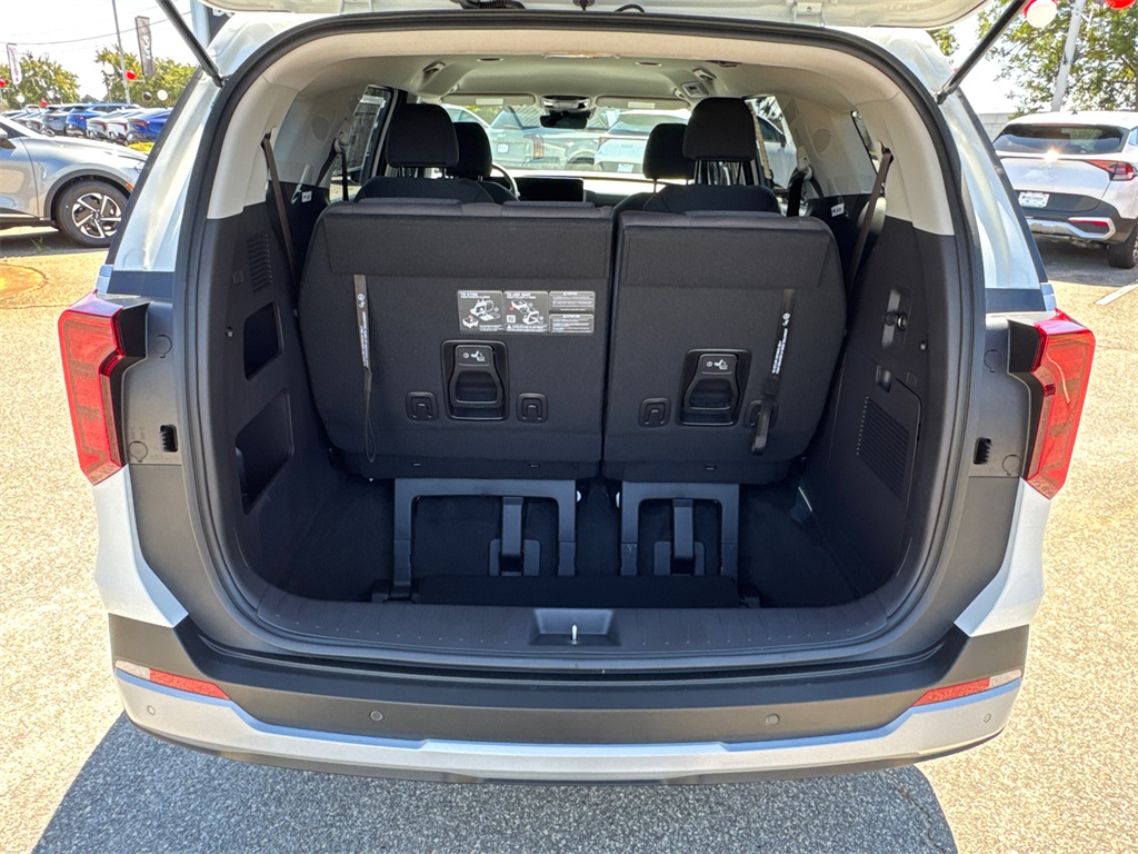 2026 Kia Carnival LX photo 15