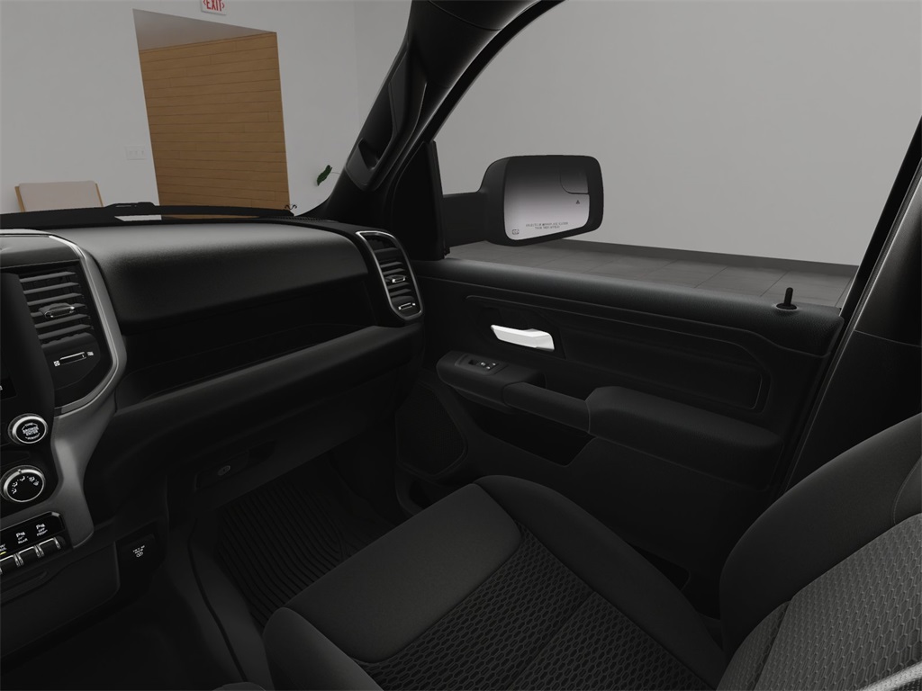 2025 Ram 1500 Tradesman photo 15