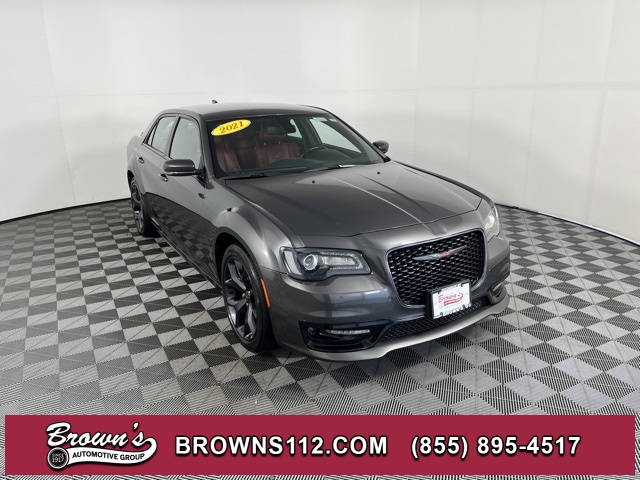2021 Chrysler 300 S's photo
