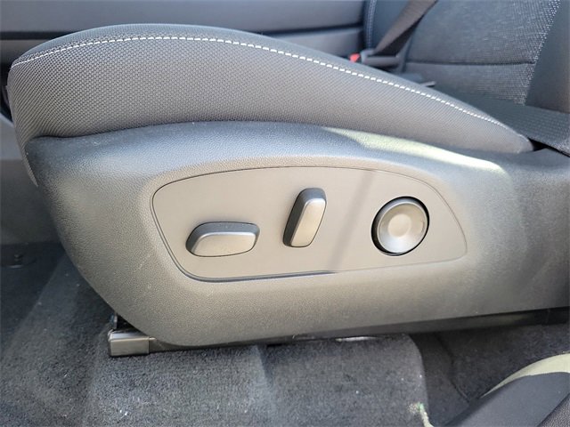 2026 Chevrolet Traverse photo 16