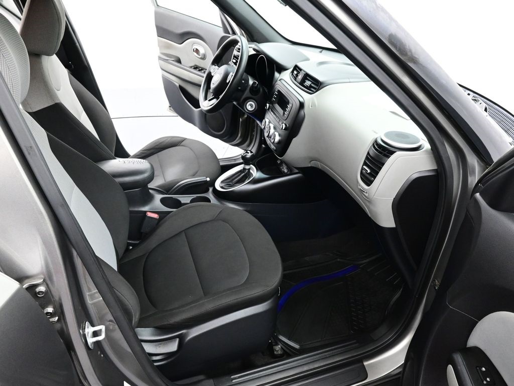 2016 Kia Soul Base photo 27