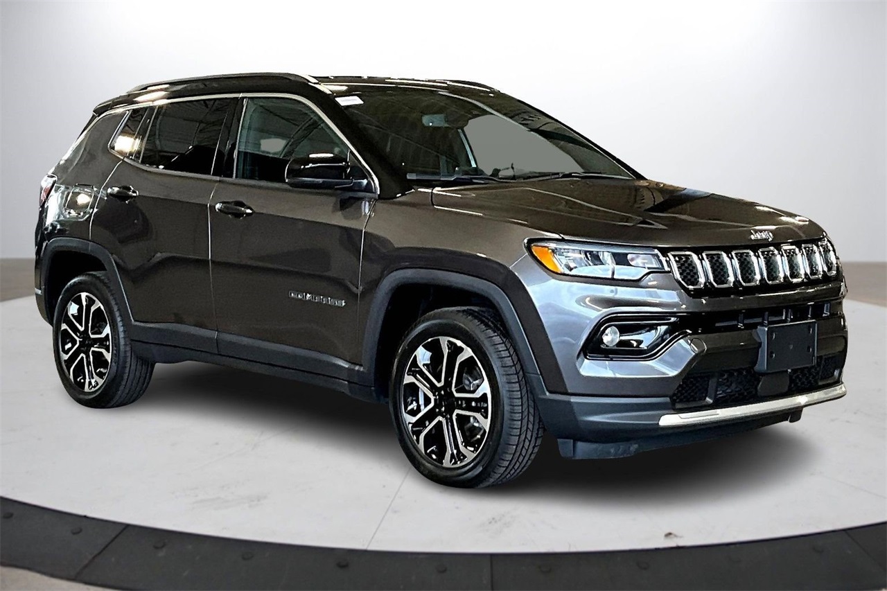 2023 Jeep Compass Limited's photo