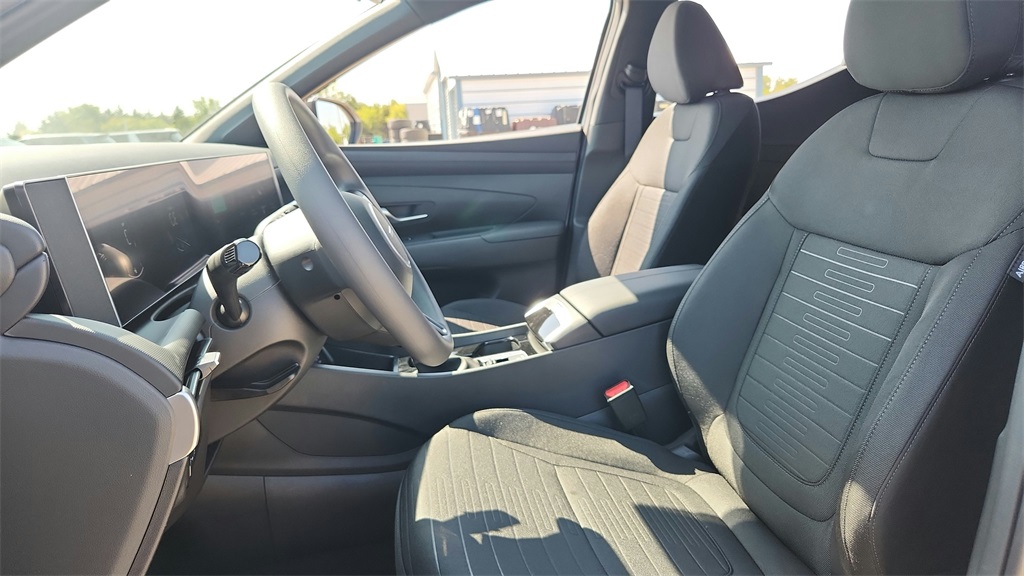 2026 Hyundai Santa Cruz SE photo 18