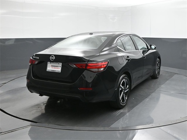 2025 Nissan Sentra SV photo 11