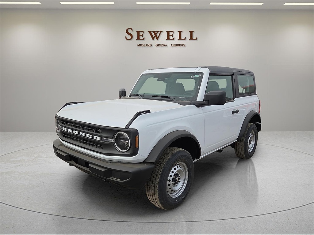 2025 Ford Bronco 2-Door Base's photo