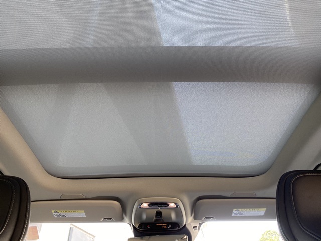 2019 Volvo S60 T5 Momentum photo 4