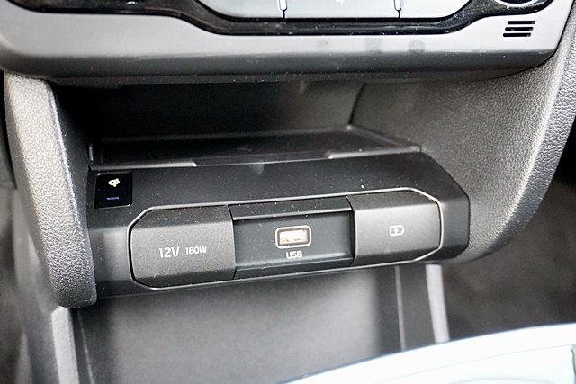 Used 2022 Gray Kia EX Premium image 29