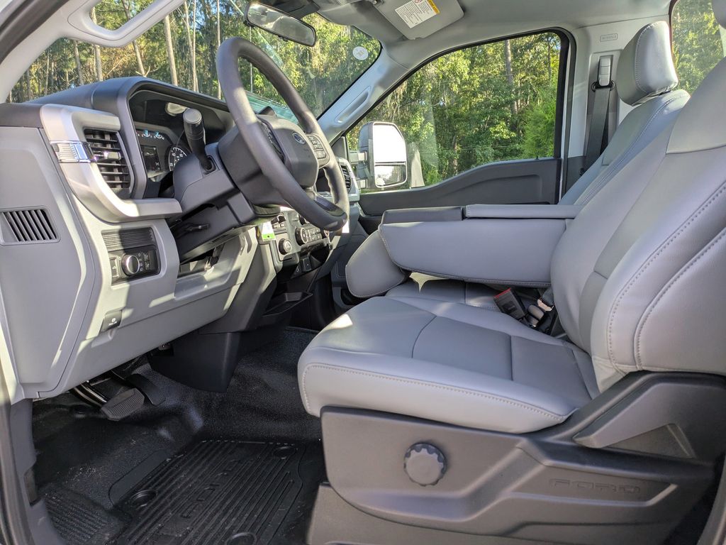 2026 Ford F-250 XL photo 18