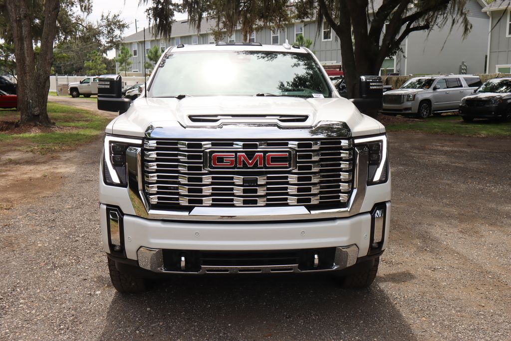 2024 Gmc Sierra HD Denali photo 2