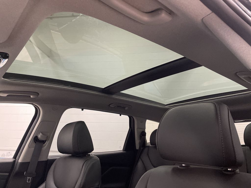 2023 Hyundai Santa Fe Limited photo 4