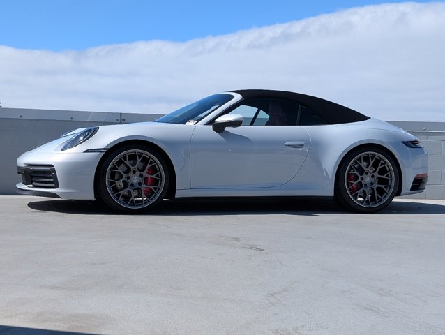 2023 Porsche 911 4S 4 GTS photo 2