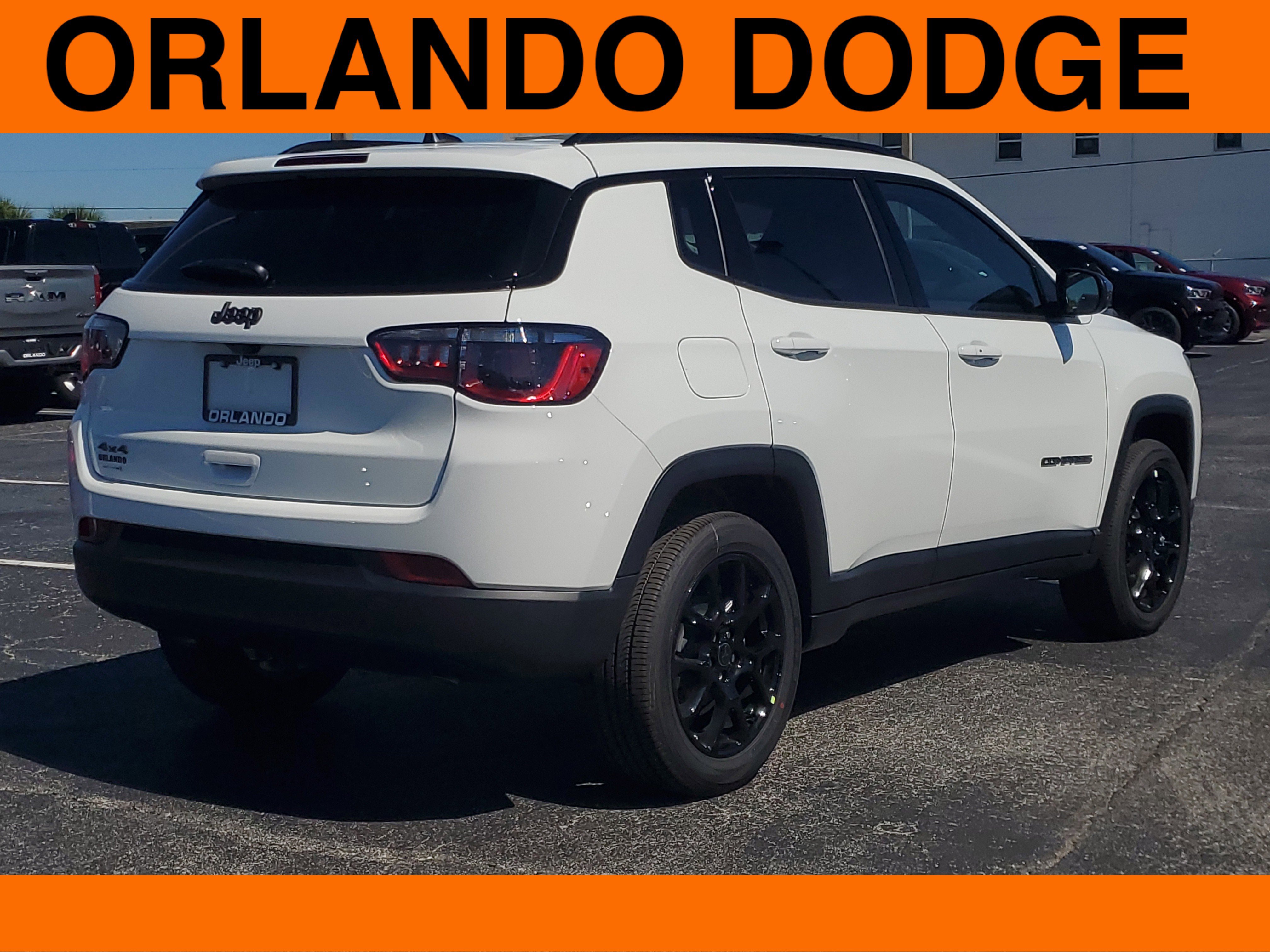 2026 Jeep Compass Latitude Altitude Special Edition photo 3