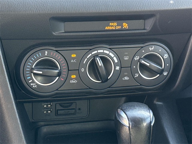 2015 Mazda Mazda3 Touring photo 20