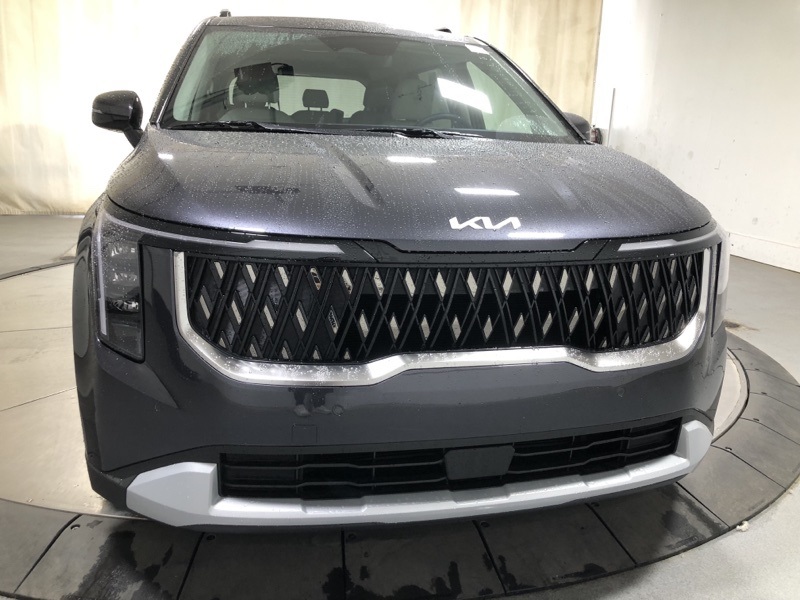 2026 Kia Carnival EX photo 2