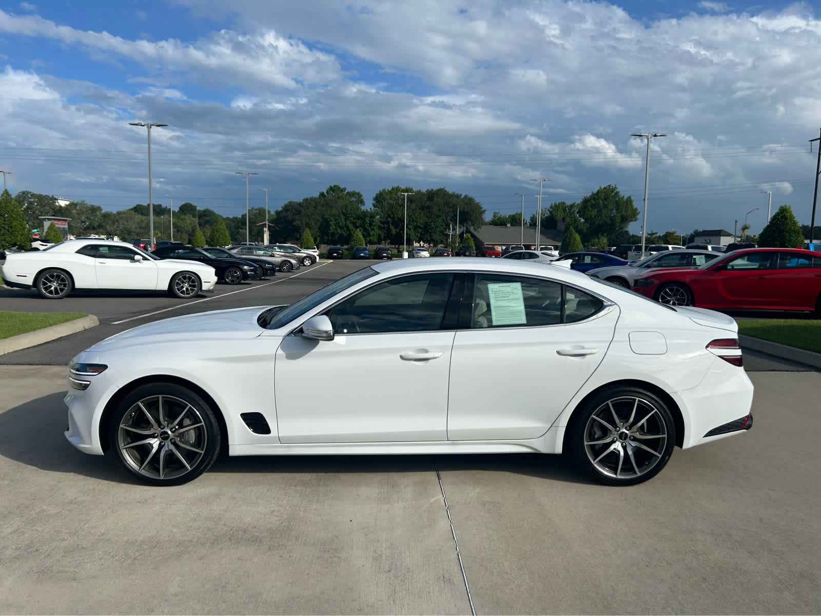 2025 Genesis G70 2.5T photo 4