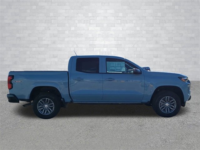 2026 Chevrolet Colorado LT photo 3