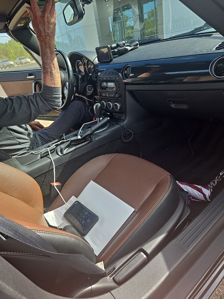 2015 Mazda MX-5 Miata Miata Grand Touring photo 3