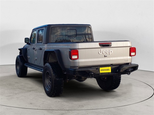 2020 Jeep Gladiator Overland photo 3