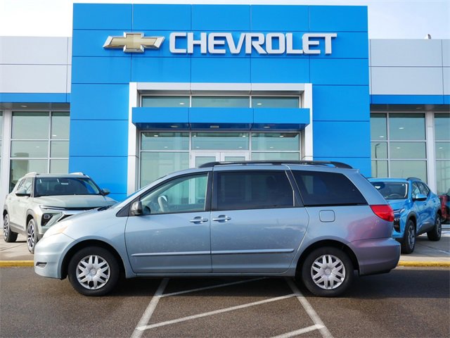 Used 2010 Toyota Sienna CE with VIN 5TDKK4CC7AS328062 for sale in Roseville, Minnesota