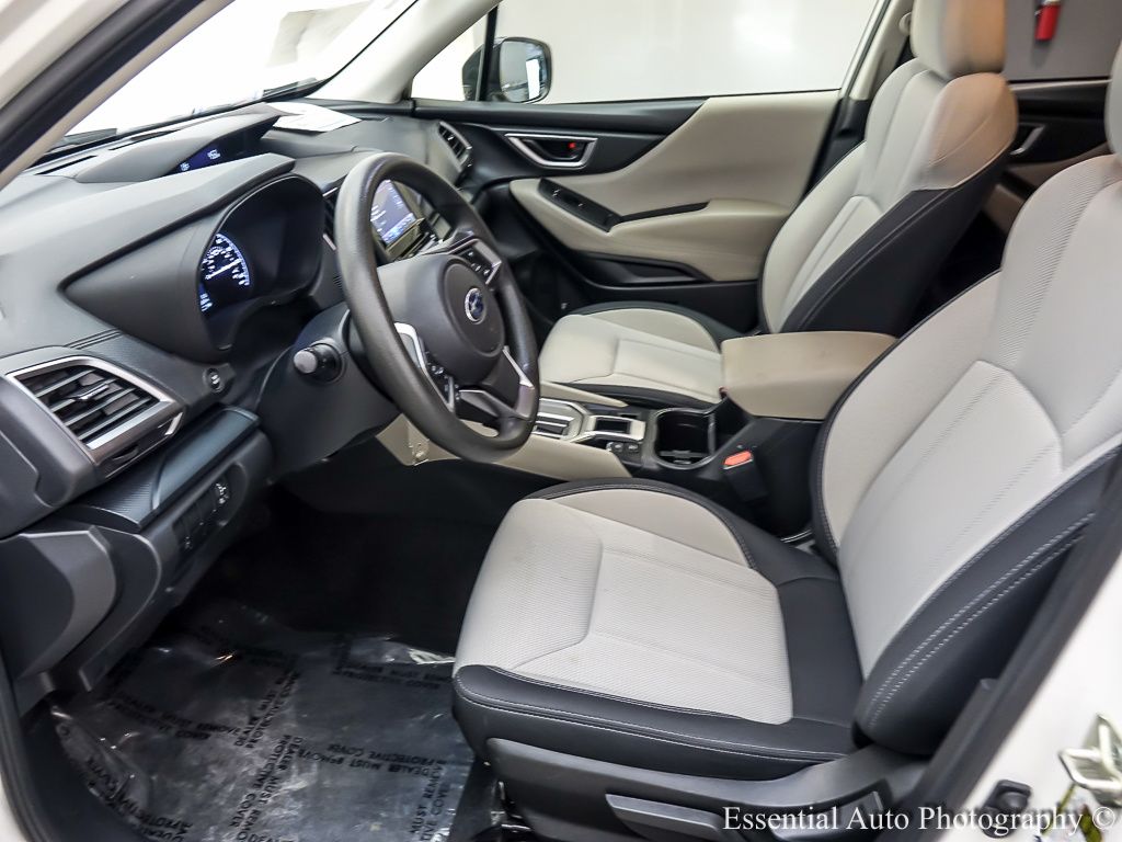 2019 SUBARU FORESTER - Image 9