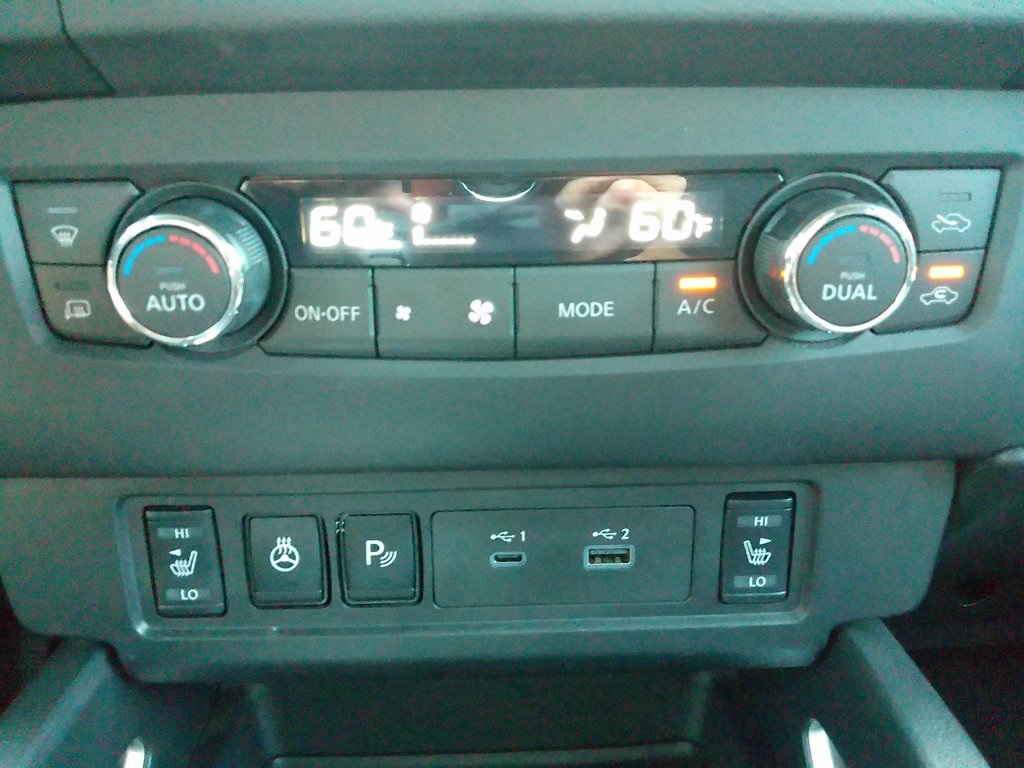 2024 Nissan Frontier SV photo 29