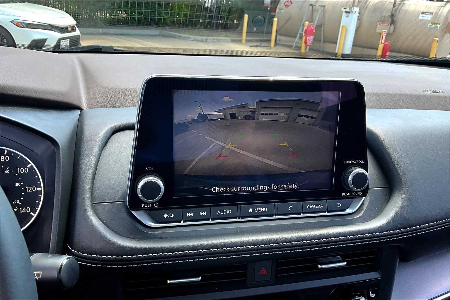 2023 Nissan Rogue SV photo 24