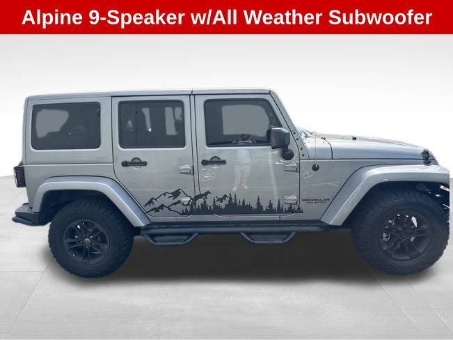 2017 Jeep Wrangler Unlimited Sahara photo 6