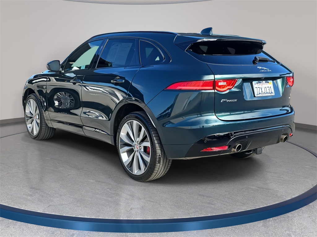 2018 Jaguar F-PACE S photo 7