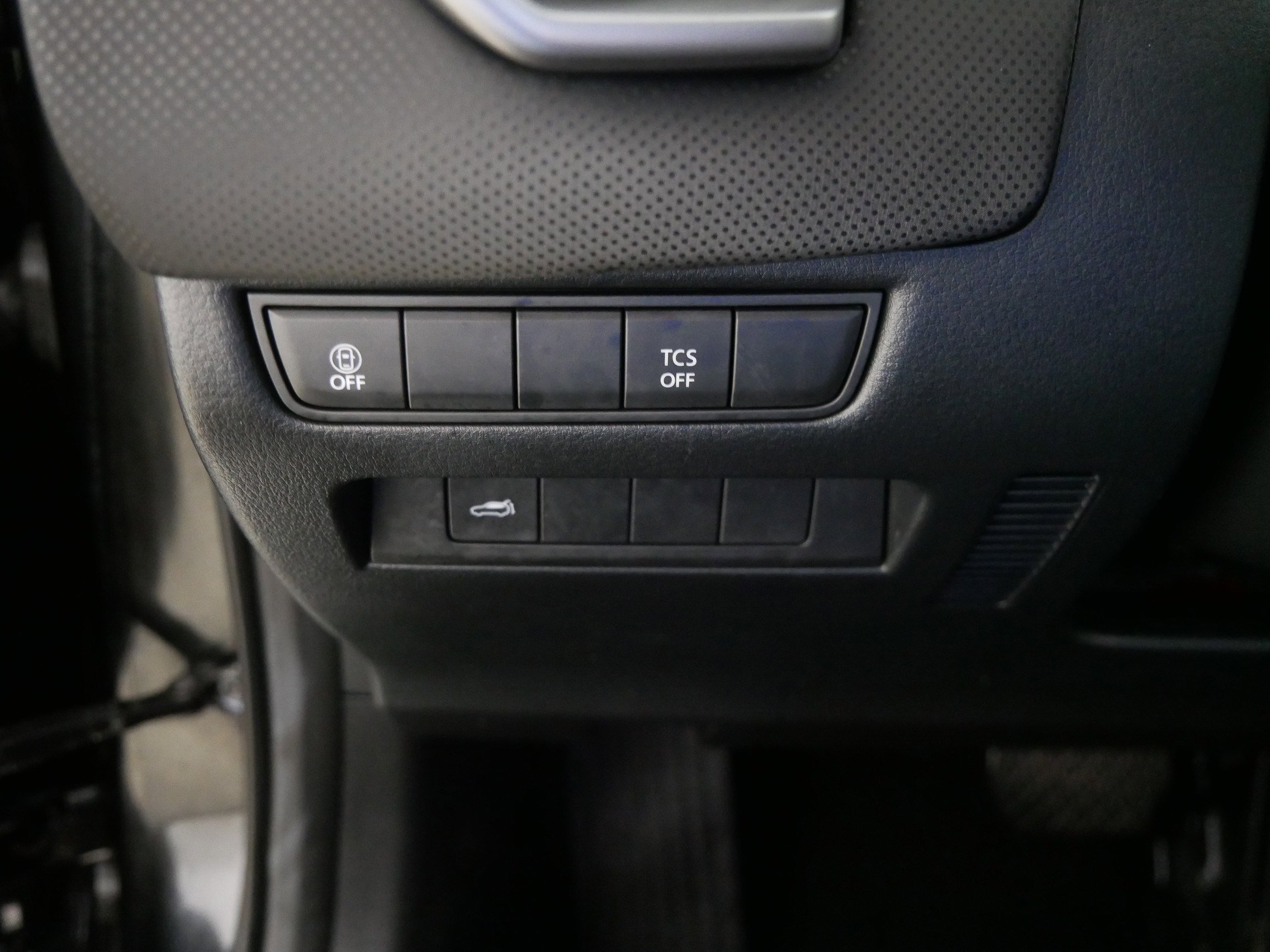 2023 Mazda CX-50 2.5 Preferred Plus photo 25