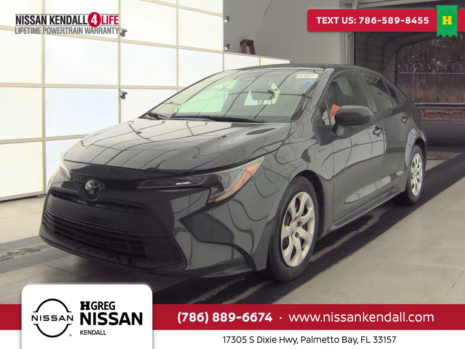 2023 Toyota Corolla LE's photo