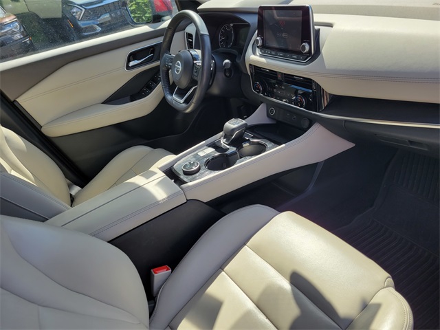 2021 Nissan Rogue SL photo 18