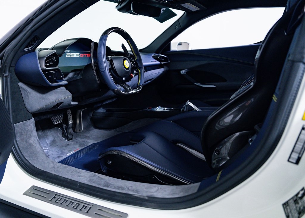 Certified Used 2024 Bianco Avus Ferrari  image 16