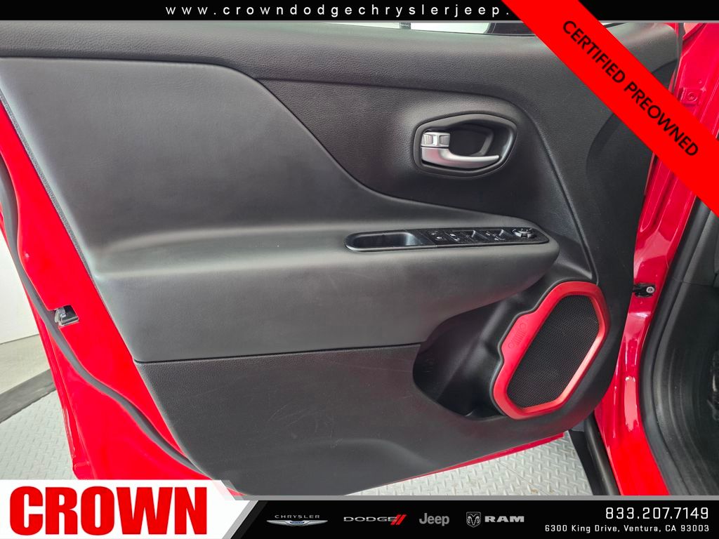 2022 Jeep Renegade Latitude photo 18