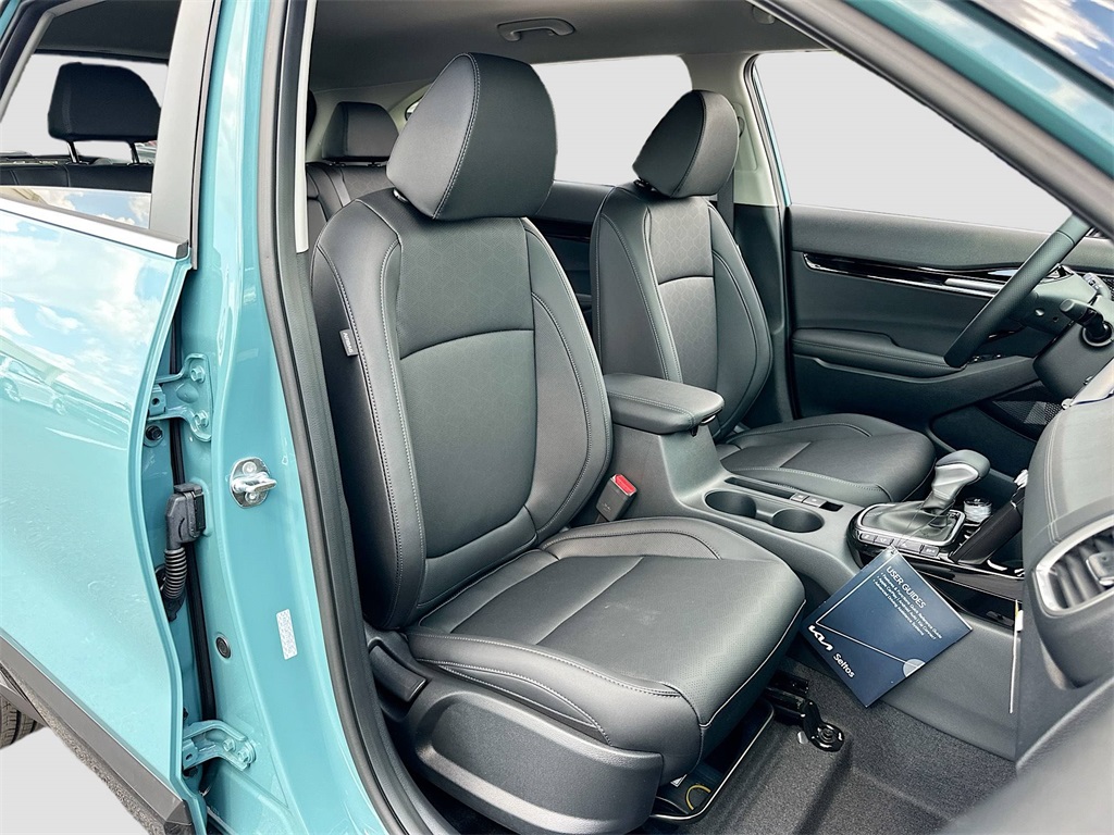 2026 Kia Seltos SX photo 28