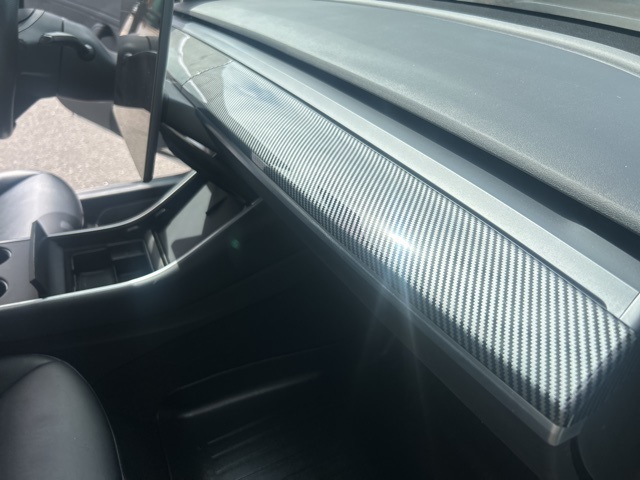 2020 Tesla Model 3 Performance photo 15
