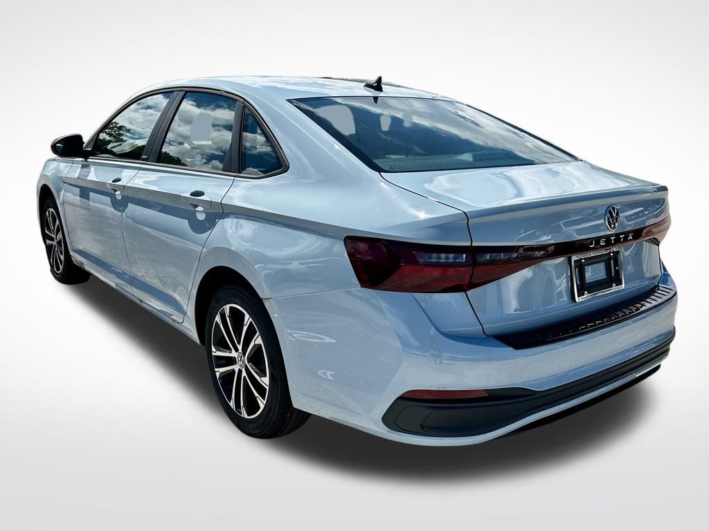 2025 Volkswagen Jetta 1.5T Sport photo 3
