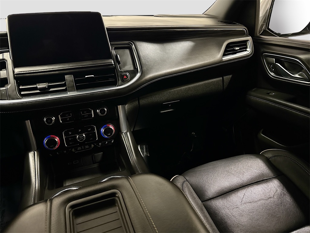 2023 Gmc Yukon SLT photo 8