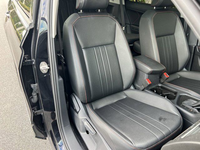 2024 Volkswagen Tiguan Wolfsburg Edition photo 15