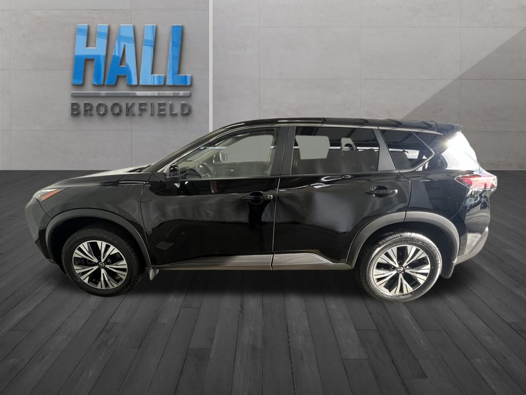 2023 Nissan Rogue SV photo 2