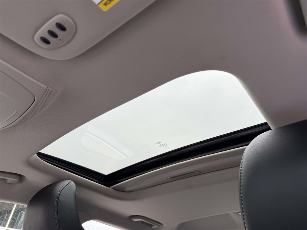 2019 Ford Fusion Titanium photo 4