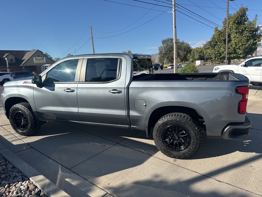 2020 Chevrolet Silverado 1500 RST photo 4