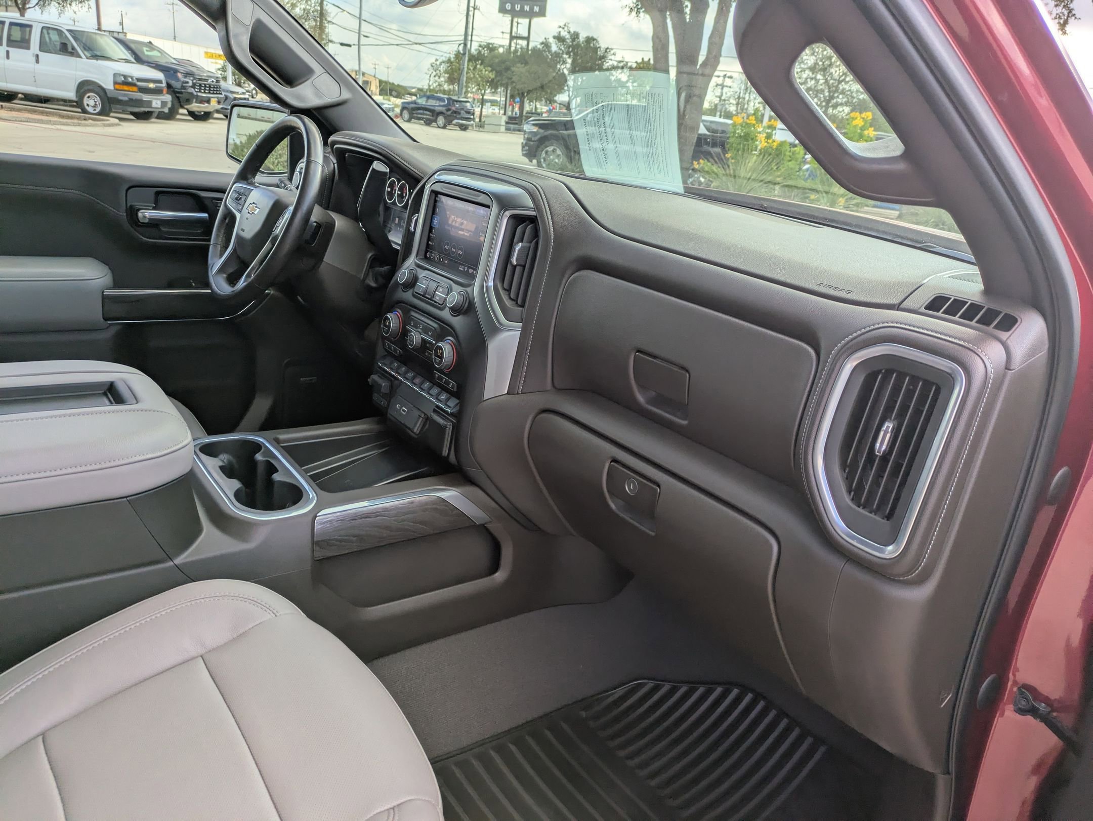 2019 Chevrolet Silverado 1500 LTZ photo 29