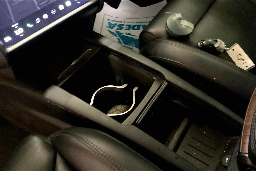 2019 Tesla Model X Performance photo 12